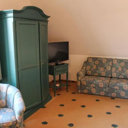 Hotel Mueritz Gruener Baum Gotthun