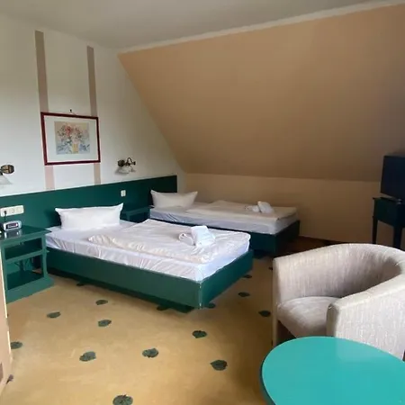 Hotell Mueritz Gruener Baum Gotthun