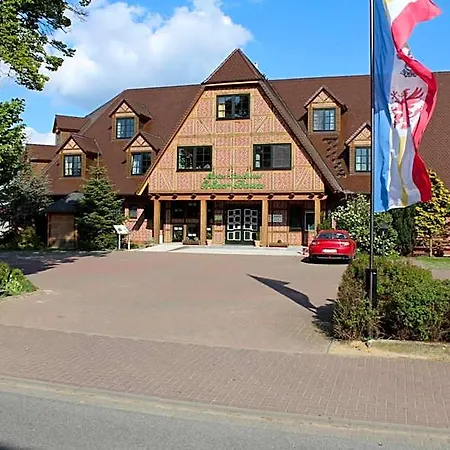 Hotel Müritz Grüner Baum 3*