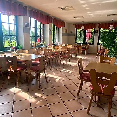 Müritz Grüner Baum Hotel 3*
